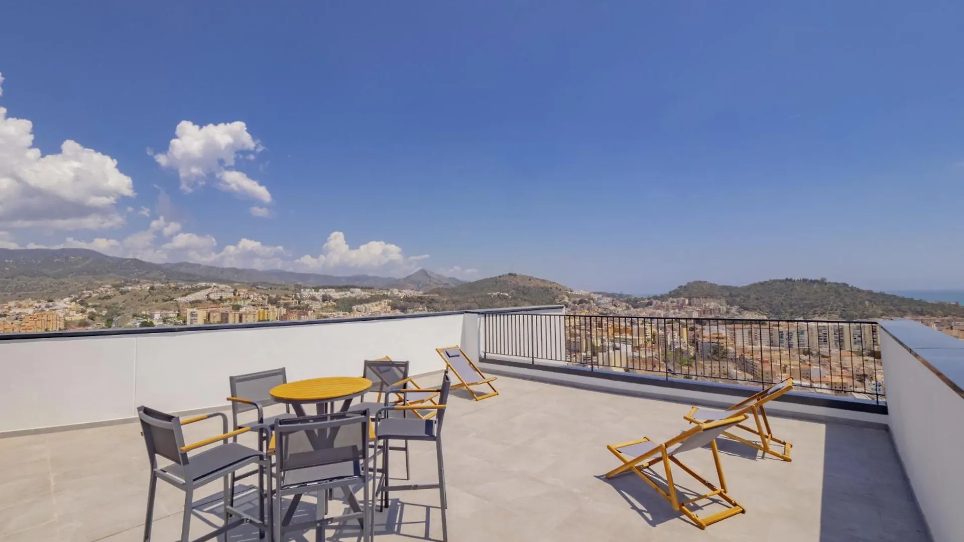 Cubo'S Urban Sky Malaga Apartment West View 5 إسبانيا